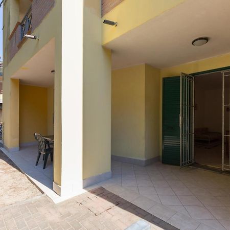 Le Terrazze Apartments Лидо ди Спина Екстериор снимка