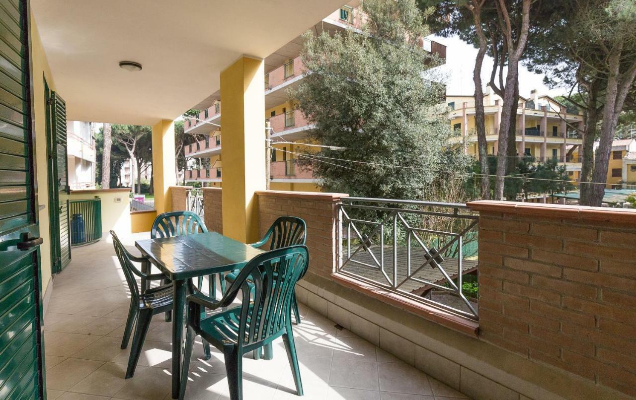 Le Terrazze Apartments Лидо ди Спина Екстериор снимка