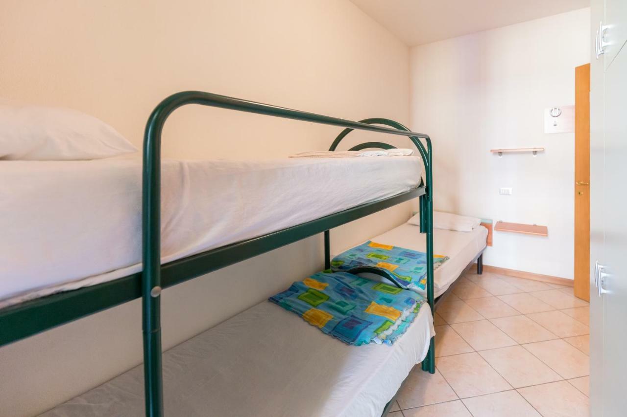 Le Terrazze Apartments Лидо ди Спина Екстериор снимка