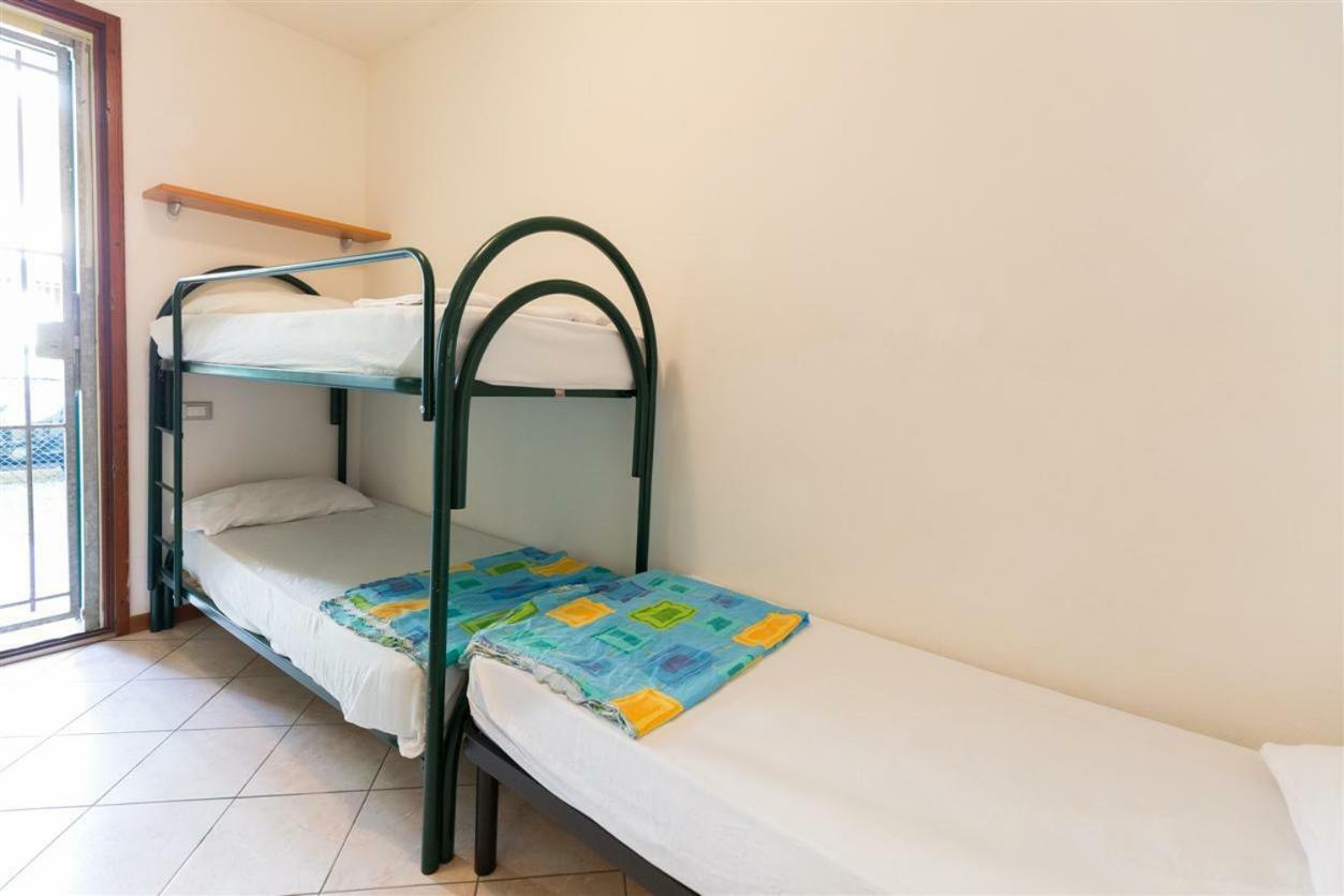 Le Terrazze Apartments Лидо ди Спина Екстериор снимка