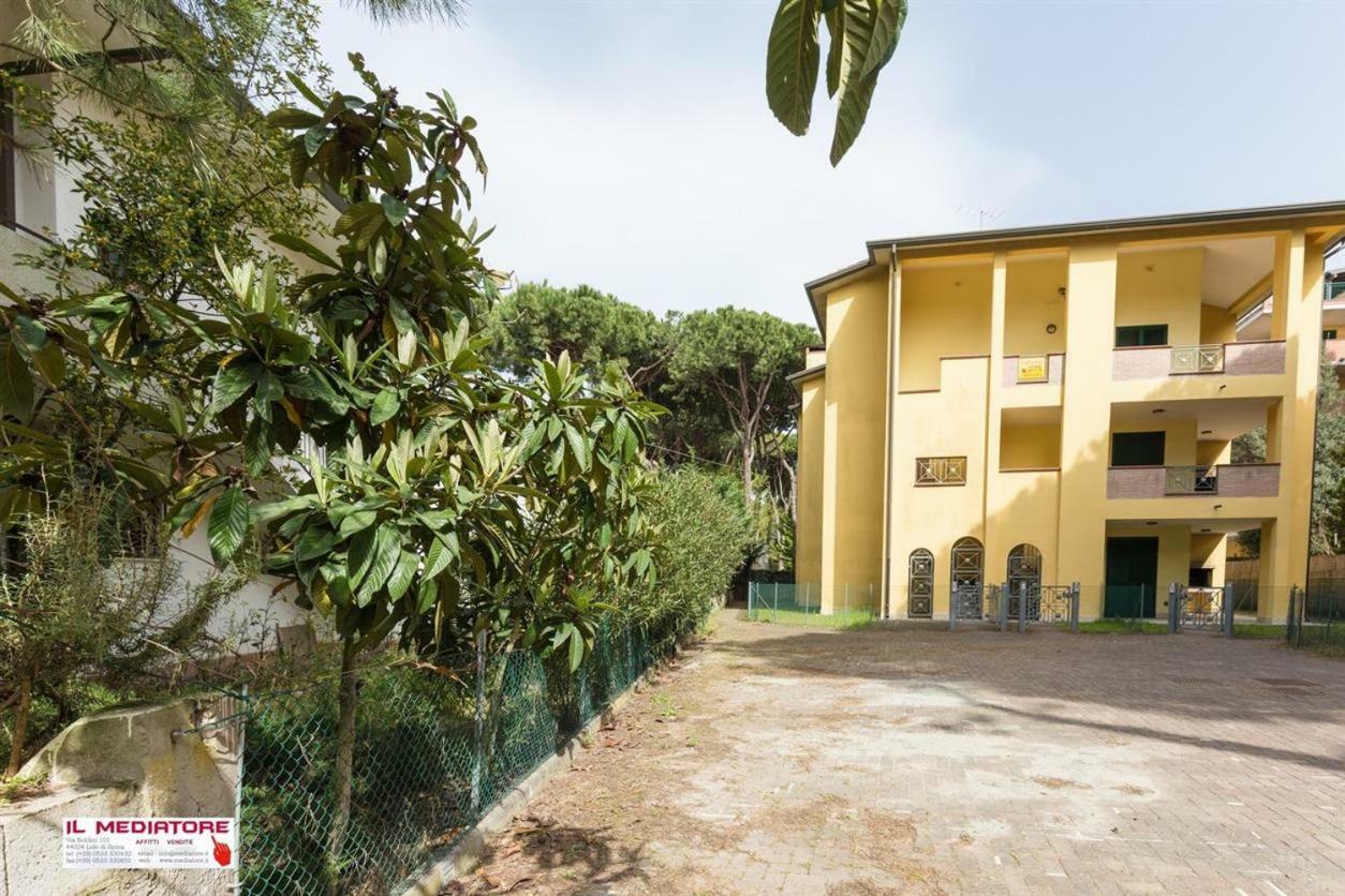 Le Terrazze Apartments Лидо ди Спина Екстериор снимка