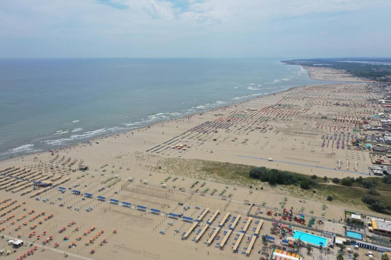 Le Terrazze Apartments Лидо ди Спина Екстериор снимка